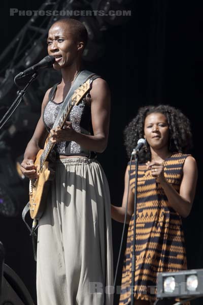 ROKIA TRAORE - 2016-09-10 - LA COURNEUVE - Parc Departemental - Grande Scene - 